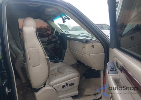 2005 Cadillac Escalade Standard from USA, damaged, VIN 1GYEK63N25R176152